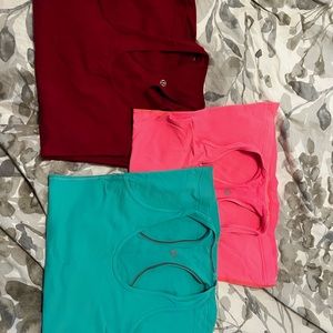 Lululemon set of 3 cool racerback size 4